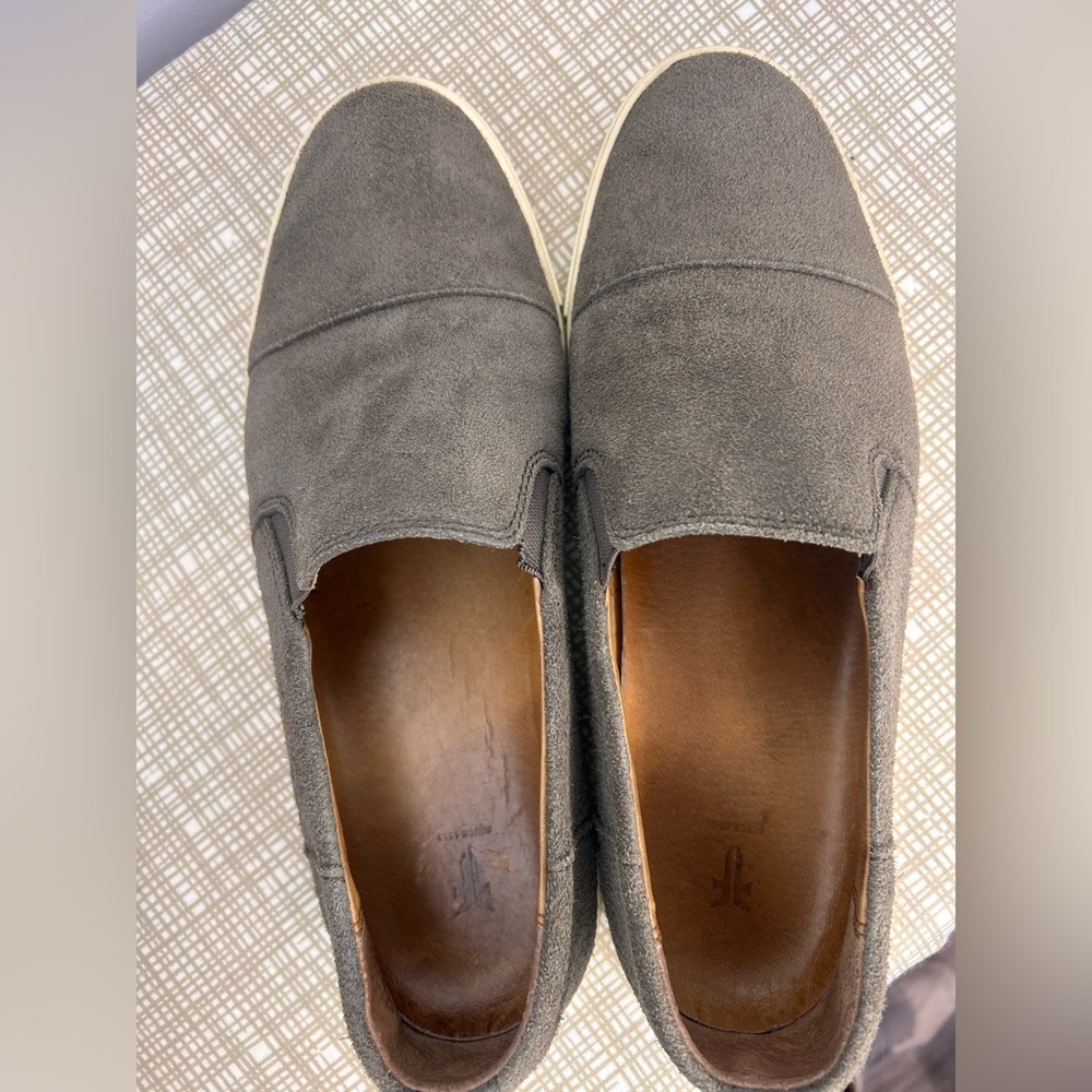 FRYE Ivy Slip-On Sneakers Suede Leather Taupe Women’s 8M